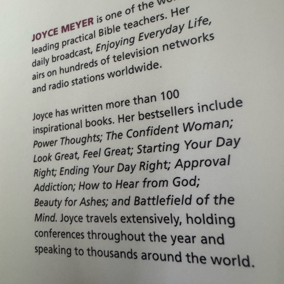 Your Battles Belong to the Lord by Joyce Meyers - Picture 6 of 6